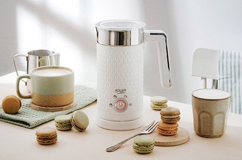 Spieniacz do mleka ADLER AD 4494 biały