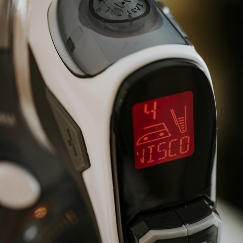 Żelazko parowe ADLER AD 5053