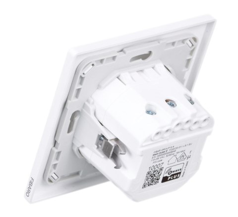 Inteligentne gniazdko FIBARO Walli Outlet Type E, białe (FGWOE-011)