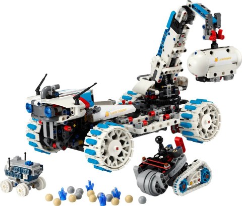 LEGO Technic 42211 Kosmiczny łazik księżycowy