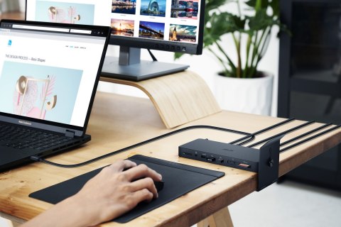 ASUS DC500 Triple 4K Thunderbolt™4 Dock 150Watt