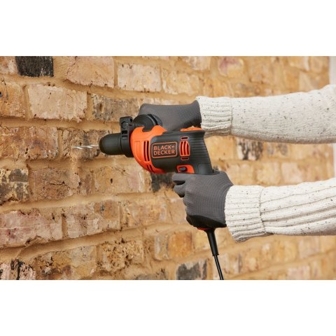 Wiertarka udarowa BEH710-QS BLACK+DECKER