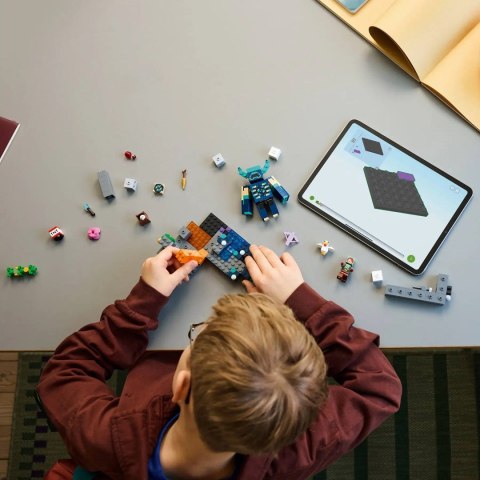 LEGO Minecraft 21274 Spotkanie ze strażnikiem