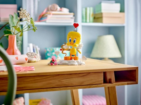 40824 - Icons - Uroczy kanarek Tweety