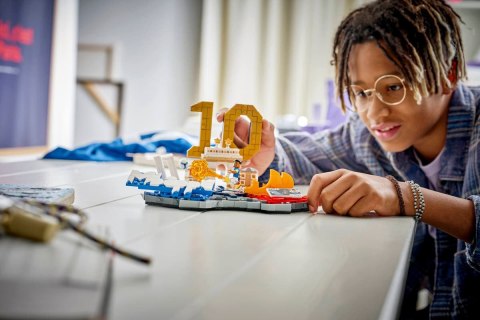 43013 - LEGO Editions - Kylian Mbappé — piłkarskie momenty