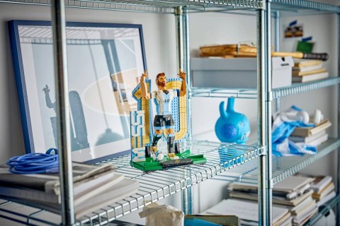 43015 - LEGO Editions - Lionel Messi — piłkarska legenda