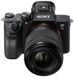 Aparat fotograficzny - Sony Alpha ILCE-7 Mark III + obiektyw Sony SEL 28-70 mm f/3.5-5.6 OSS II